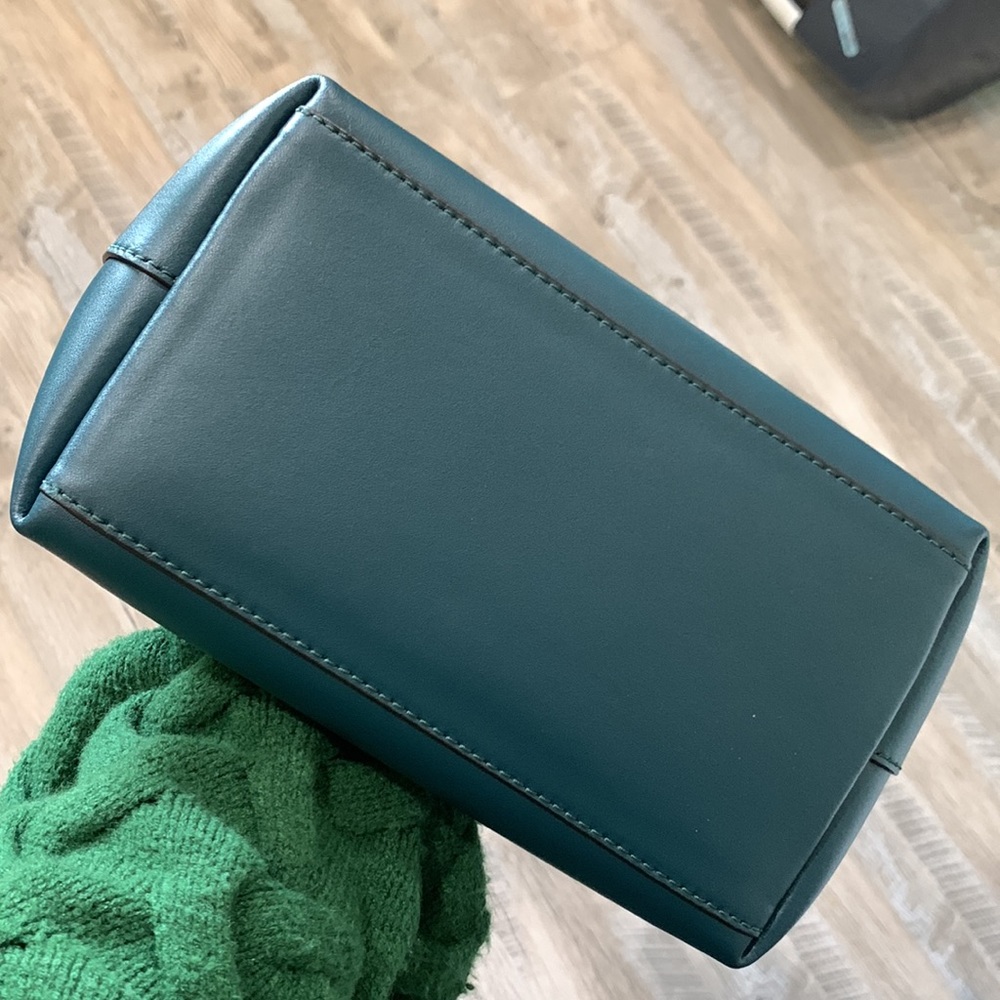 Kate Spade bag - Picture 5 of 6